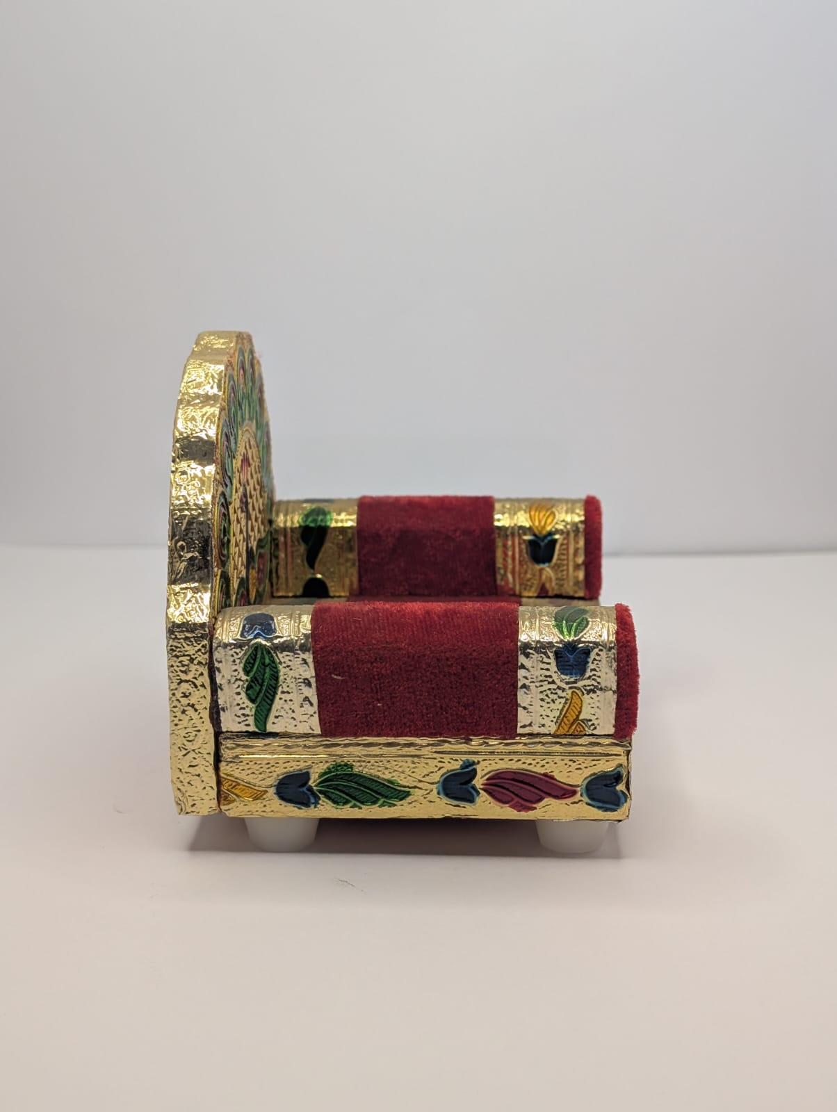 Singhaasan Idol Pedestal Platform T1 Red Velvet