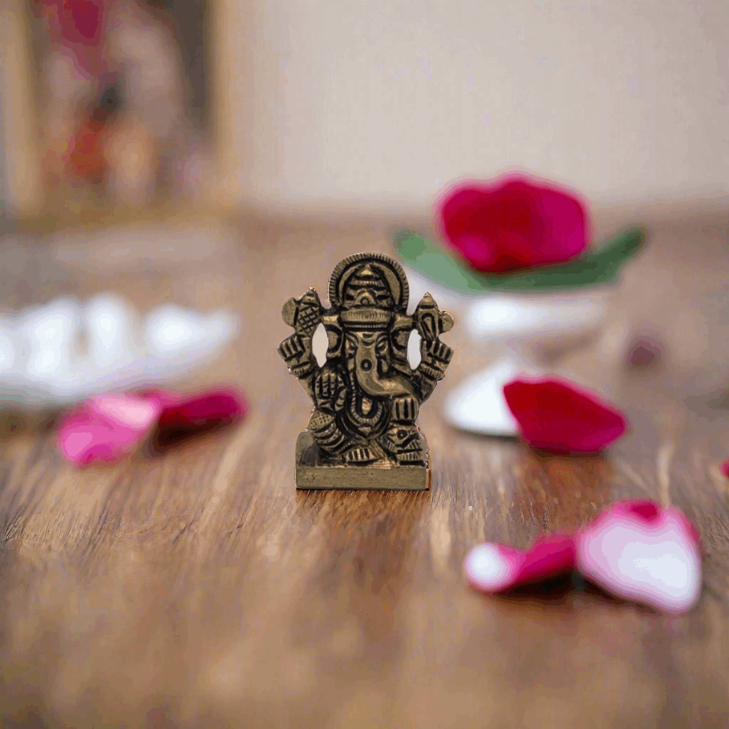 Square Base Ganesh Brass Idol T1 (Approx. 55 gms)
