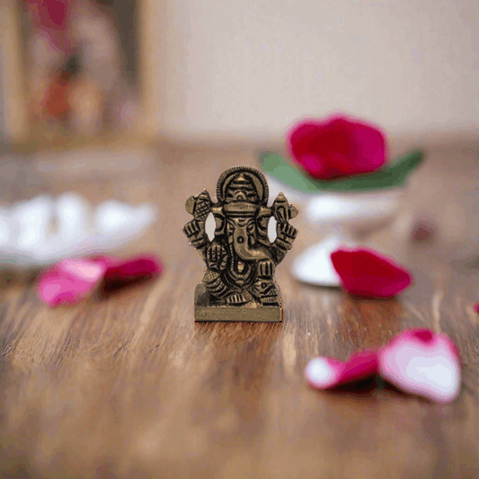 Square Base Ganesh Brass Idol T1 (Approx. 55 gms)