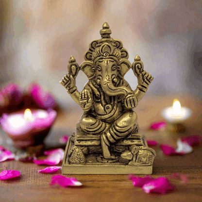 Pedestal Base Ganesh Brass Idol T9 (Approx. 580 gms)
