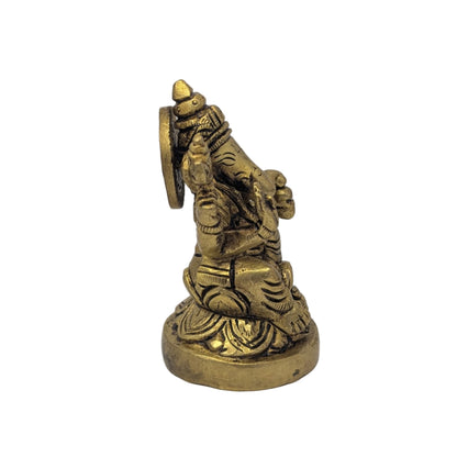 Circular Base Ganesh Brass Idol T7 (Approx. 400 gms)